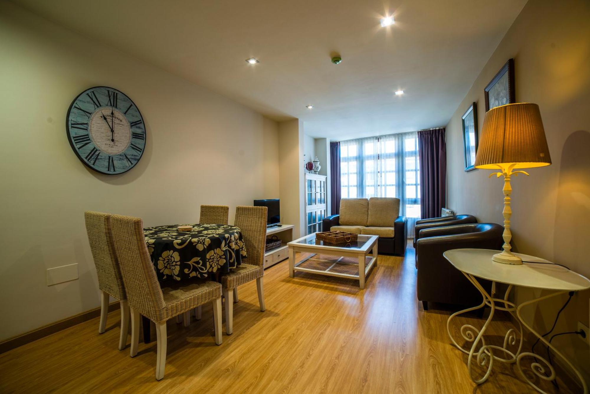 Apartamentos El Cordial De Fausto Llanes Buitenkant foto