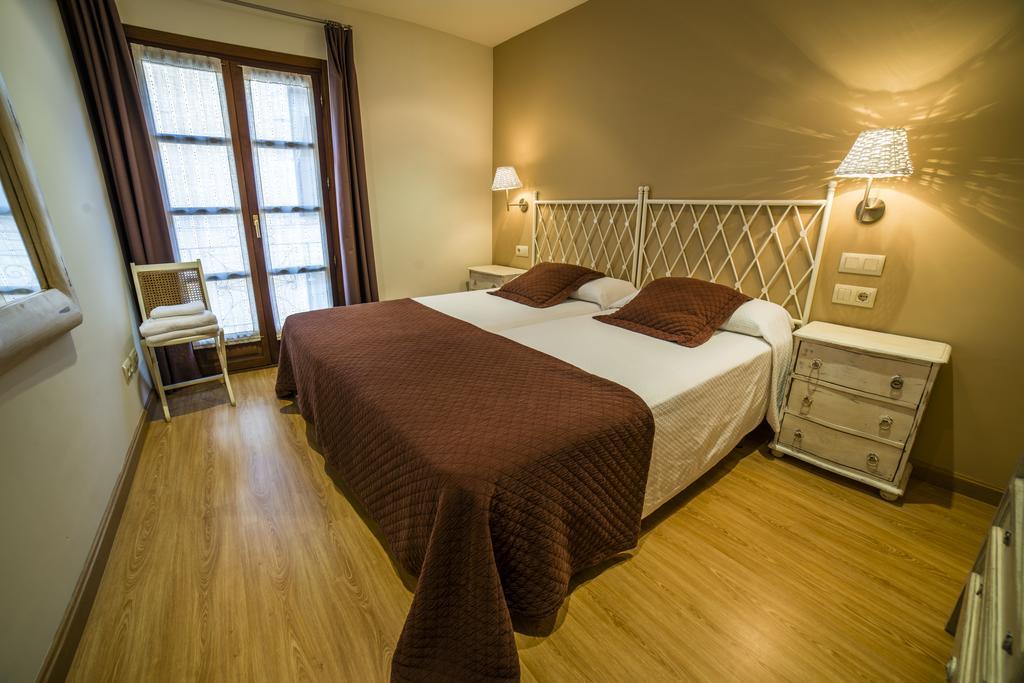 Apartamentos El Cordial De Fausto Llanes Buitenkant foto