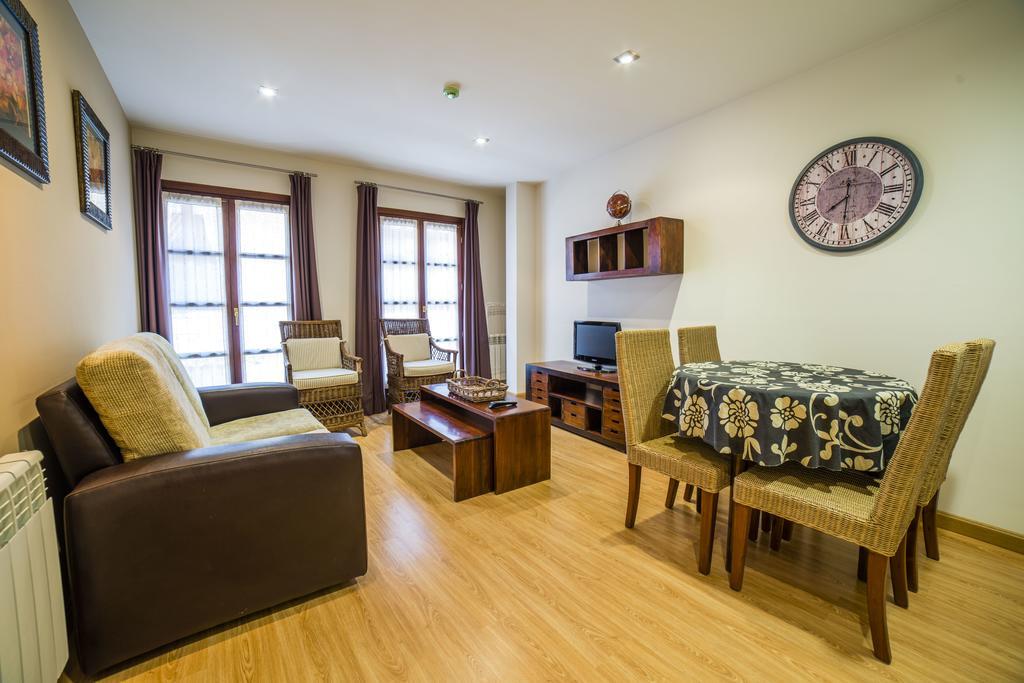 Apartamentos El Cordial De Fausto Llanes Buitenkant foto